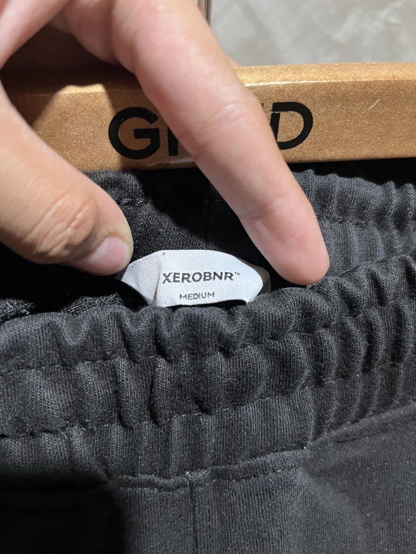XEROBNR (Category: Shorts) located in Davao. Submitted by rylthriftz12 (Listing ID 1466684213, Image 3). Description: NEED WASH.