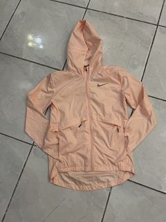 (Category: ) located in . Submitted by preloved_clothessale (Listing ID 1466695604, Image 1). Description: .