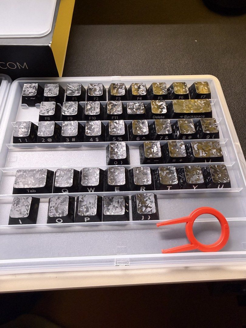 XVX Forged Carbon Fiber Keycap Set (Category: Computer Keyboard) located in Pateros City. Submitted by liebe.hehi (Listing ID 1466748602, Image 2). Description: XVX Carbon Keycap (Complete) No meetup (walang time) Can do video call for proof Gcash payment only. J&T/Lalamove (shipping fee will be shouldered by the buyer.) .