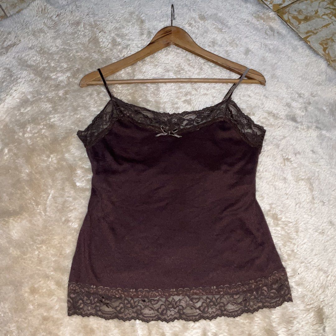 y2k FOR JOSEPH Lace Cami top (Category: Others Tops) located in San Fernando. Submitted by jz_ofiaza (Listing ID 1466620099, Image 1). Description: Excellent/ Like New No hidden issue made in Mexico size: check the photo.