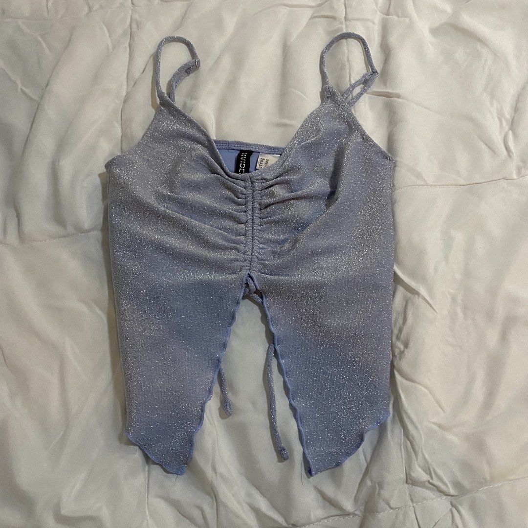 Y2K glittery baby blue top (Category: Sleeveless) located in Manila. Submitted by sugarcane888 (Listing ID 1466703908, Image 3). Description: ⭐️ H&M - Glittery baby blue top 📌 Fits XS - S 📌 In good condition.