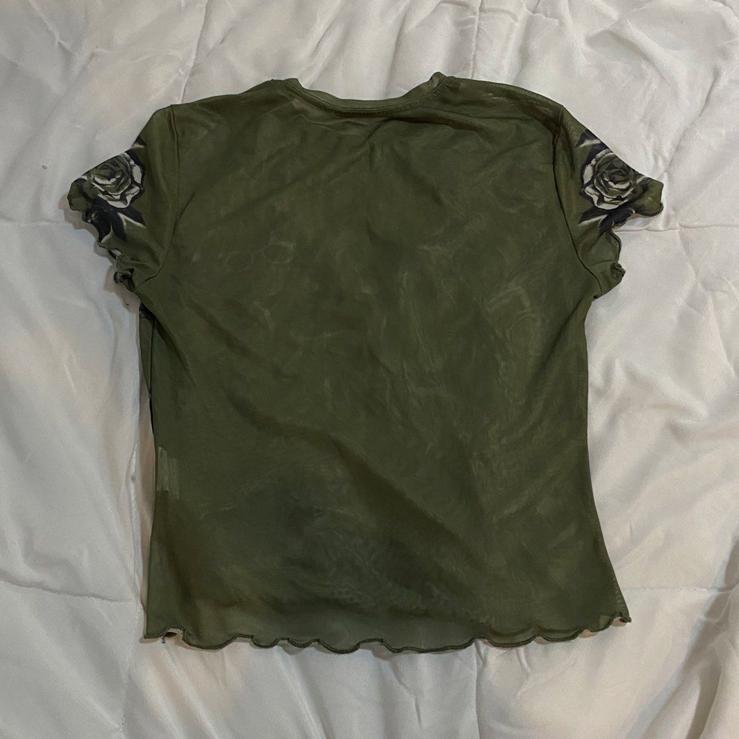 Y2K Graphic Meshed Top (Category: Shirts) located in Manila. Submitted by sugarcane888 (Listing ID 1466706360, Image 3). Description: ⭐️ SHEIN - Graphic Meshed Top 📌 Fits XS - S 📌 In good condition .
