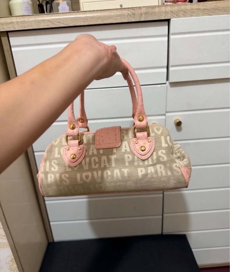 Y2K lovcat baby pink doctors bag (Category: Shoulder Bags) located in Balanga. Submitted by itsjuliaden07 (Listing ID 1466711017, Image 3). Description: .