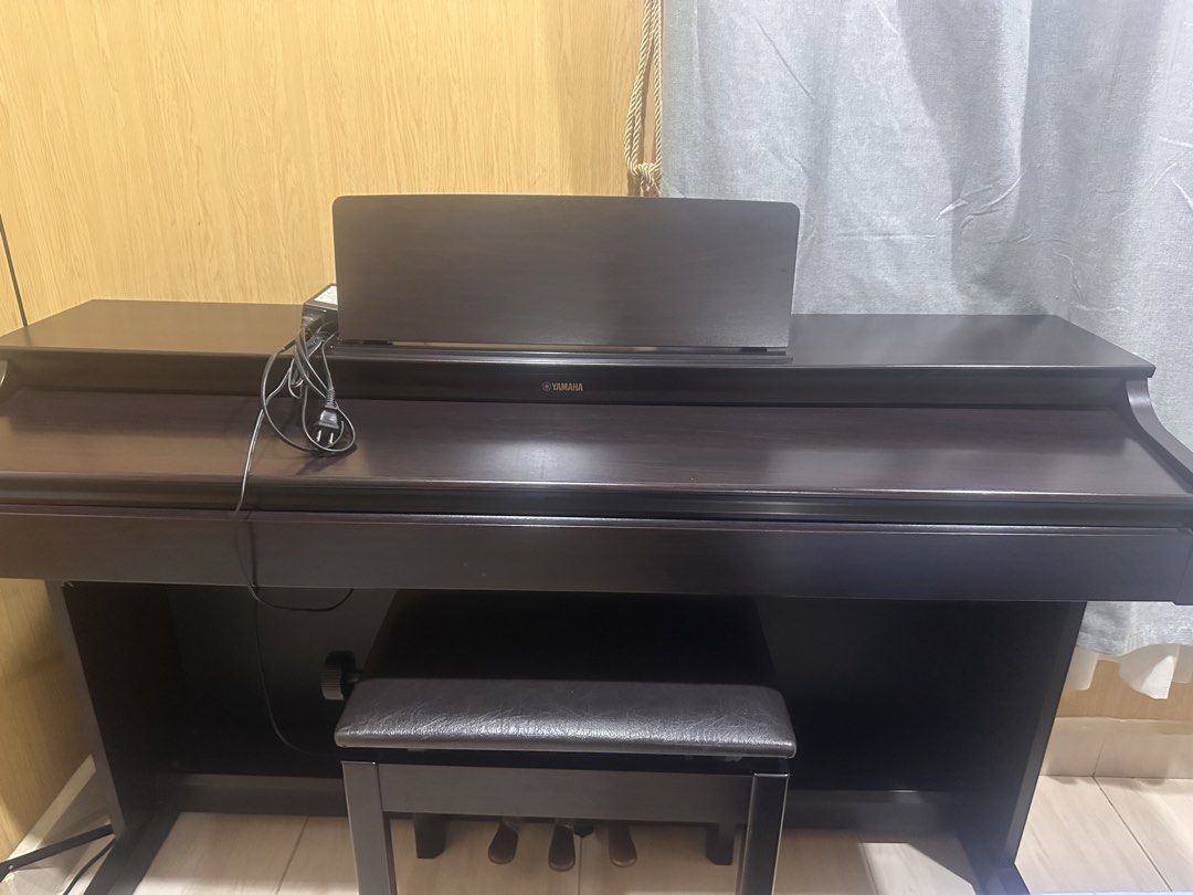 Yamaha digital piano YDP163 model (Category: Musical Instruments) located in Cebu City. Submitted by nacho1234 (Listing ID 1466571784, Image 1). Description: .