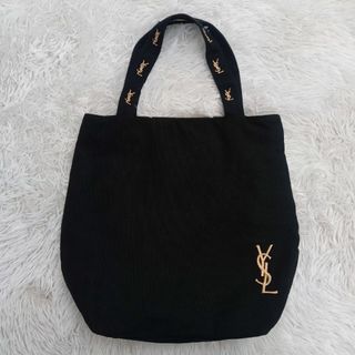 (Category: ) located in . Submitted by thrift_wiseph (Listing ID 1466678483, Image 1). Description: .