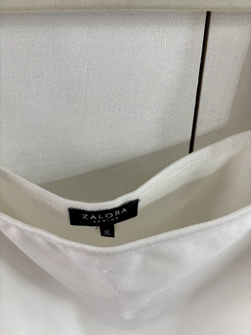 ZALORA SQUARE NECK TOP (Category: Blouses) located in Quezon City. Submitted by soldbypam (Listing ID 1466607015, Image 2). Description: Worn once Photos in all angles already posted to avoid asking for more “actual pics” No when worn I do not respond to low ballers.