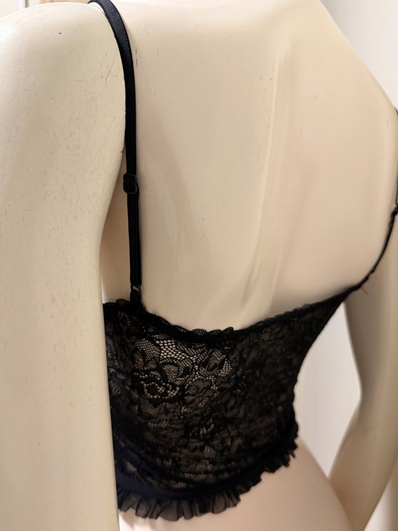 Zara lace top (Category: Others Tops) located in General Santos City (Dadiangas). Submitted by jen.crtz (Listing ID 1466564609, Image 2). Description: Zara top good as new.