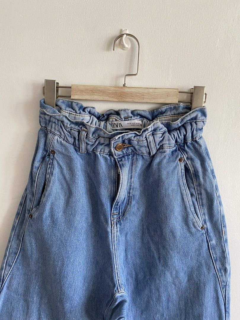 Zara pants (Category: Jeans) located in Ilagan. Submitted by dontmakemebooyou (Listing ID 1466667100, Image 2). Description: 25-27.