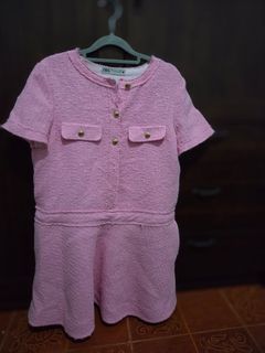 (Category: ) located in . Submitted by sashasarisarishoppe (Listing ID 1466676809, Image 1). Description: .