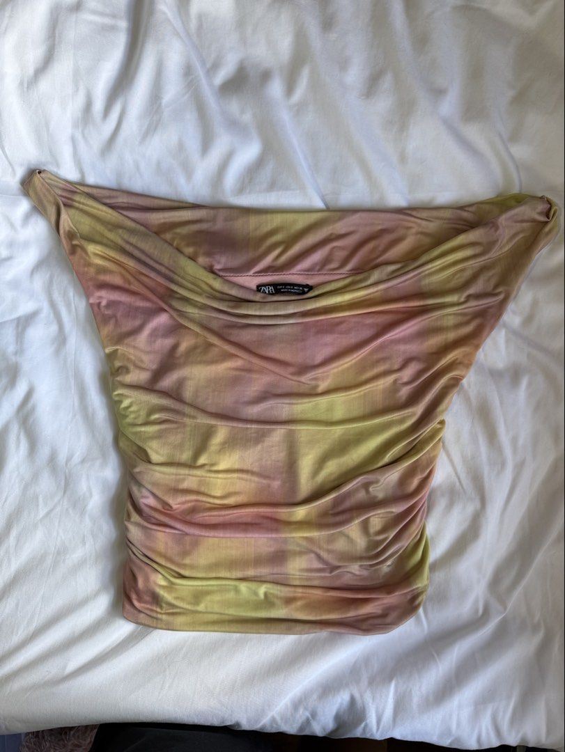 Zara Silk top - Small (Category: Sleeveless) located in Baguio. Submitted by eleynmsr (Listing ID 1465536782, Image 1). Description: .