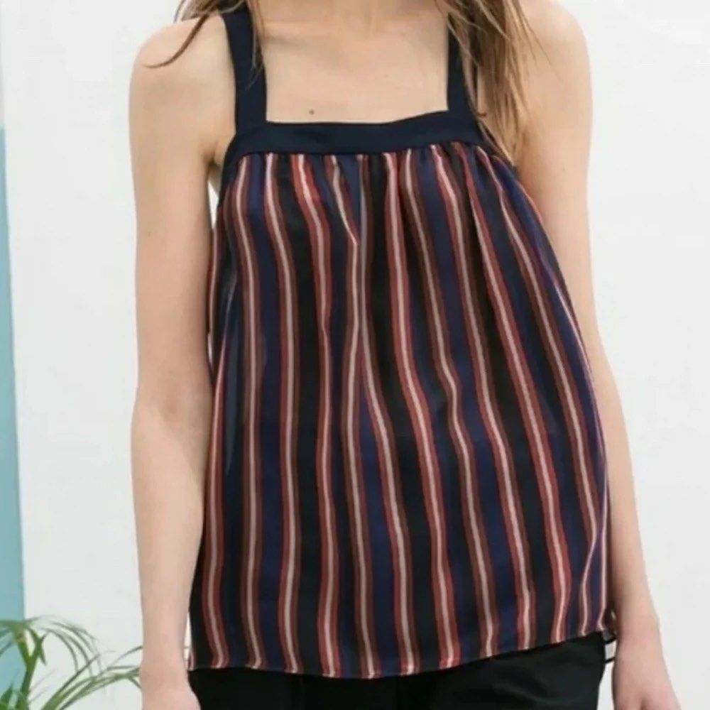 Zara stripe flowy top cross back xs (Category: Sleeveless) located in San Pablo. Submitted by iamtrina (Listing ID 1466709757, Image 2). Description: Zara stripe flowy top Xs on tag Up to 34” bust only Length 18” Strap drop 6”.