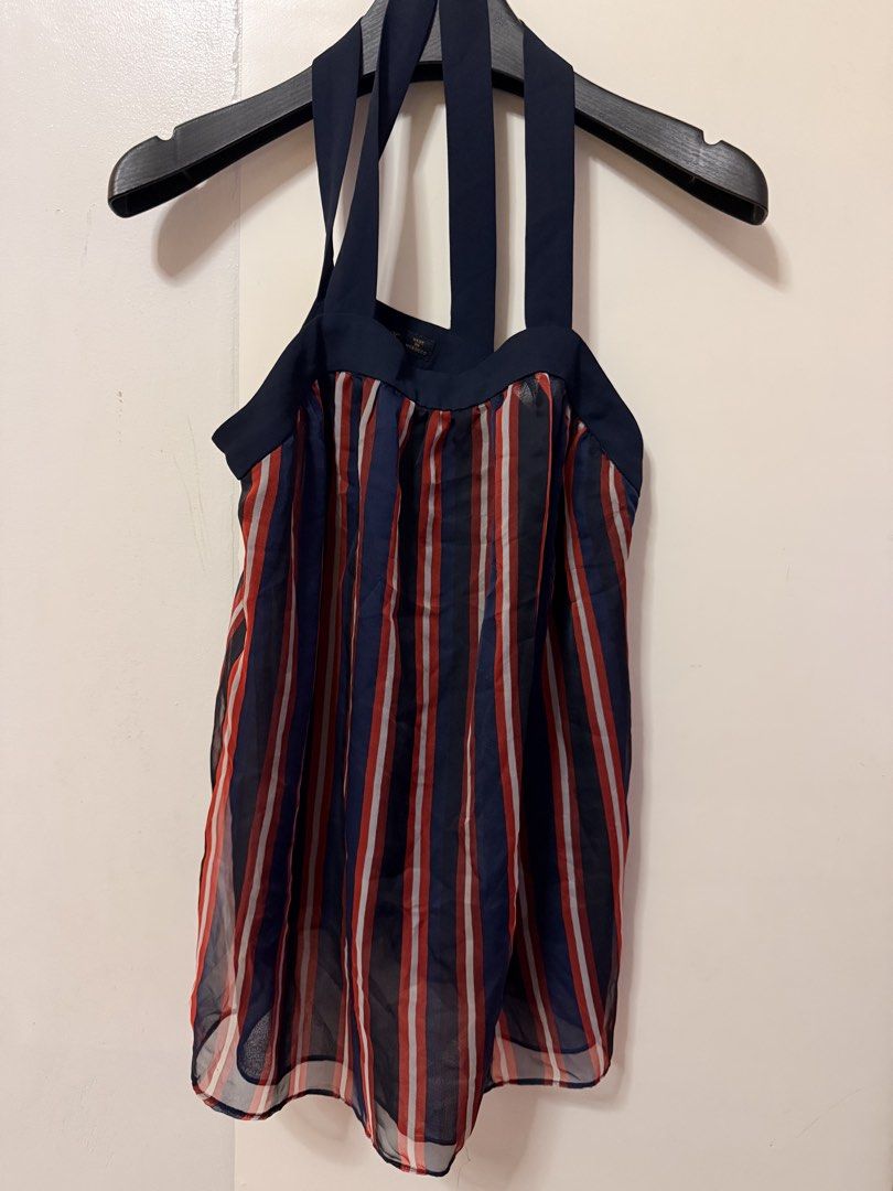 Zara stripe flowy top cross back xs (Category: Sleeveless) located in San Pablo. Submitted by iamtrina (Listing ID 1466709757, Image 3). Description: Zara stripe flowy top Xs on tag Up to 34” bust only Length 18” Strap drop 6”.