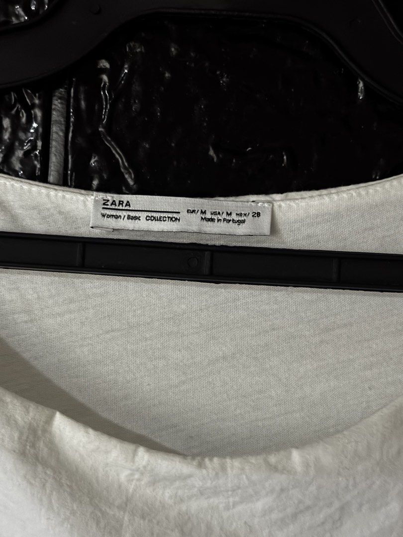 Zara top (Category: Blouses) located in Manila. Submitted by javerzosa (Listing ID 1466762943, Image 2). Description: Orig.