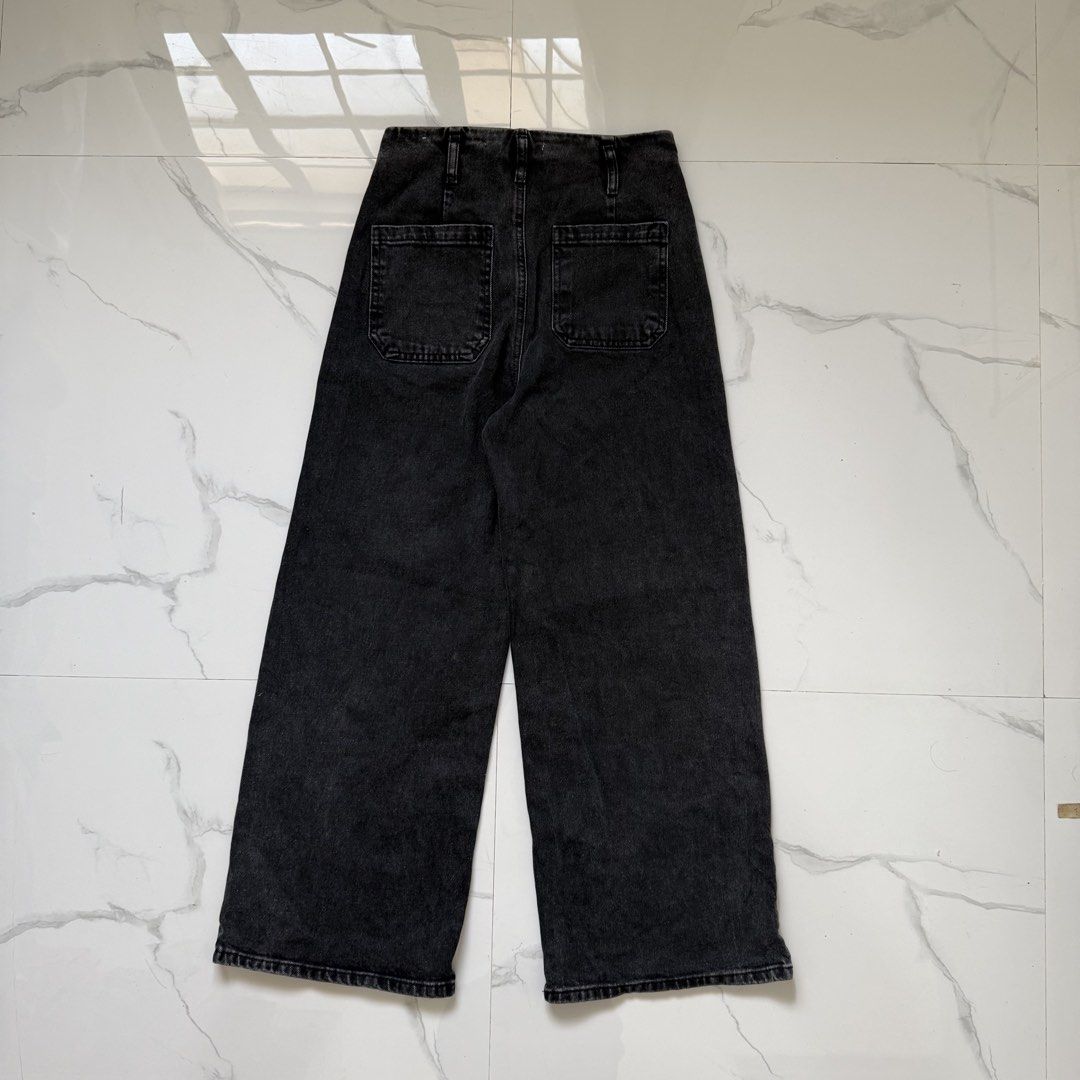Zara Wide Leg Denim Jeans (Category: Jeans) located in Santo Tomas. Submitted by the580closet (Listing ID 1466628778, Image 2). Description: - Size 36 26 inches - waistline 37. 5 Inches - length 10.5 inches - leg opening.