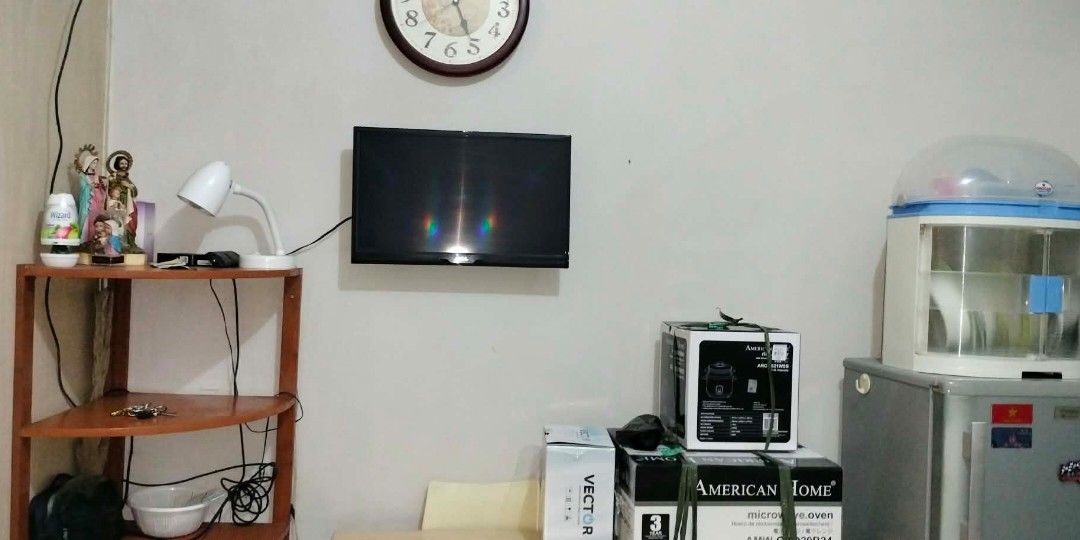 1bedroom For Rent Grass Residences beside Sm North (Category: Apartments & Condos) located in Makati City. Submitted by mypropertyph (Listing ID 1439199039, Image 3). Description: 1bedroom CONDO UNIT FOR RENT Smdc Grass Residences Beside Sm North Fully Furnished Unit Minimum 1 year rent only 1 month advance and 1 month deposit Can be online transfer or pdcs Complete amenities Gym Adult and childrens pool Basketball court Playground 24 hour securi