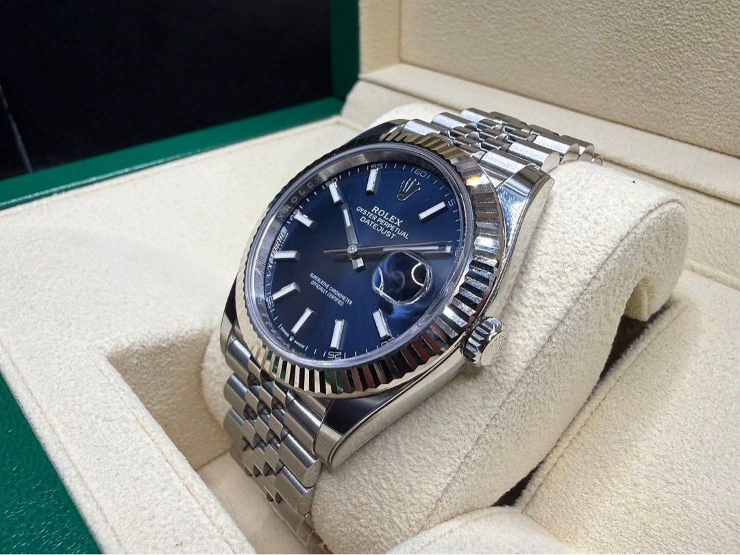 2026 Rolex Datejust Blue Dial (Category: Luxury Watches) located in Quezon City. Submitted by justindazo (Listing ID 1466862425, Image 3). Description: Rolex Datejust Blue Dial Reference 126334 Brand New Condition: 10/10 Movement: Calibre 3235 Case Size: 41mm Complete Set - Box, Warranty Card, Manual, Tag Year - 2026 ₱985,000 PM for Inquiries 📩 Meet-ups can be arranged 📍 Open for Authentication 🔎 Payment Method - Cash/Bank Transfer.