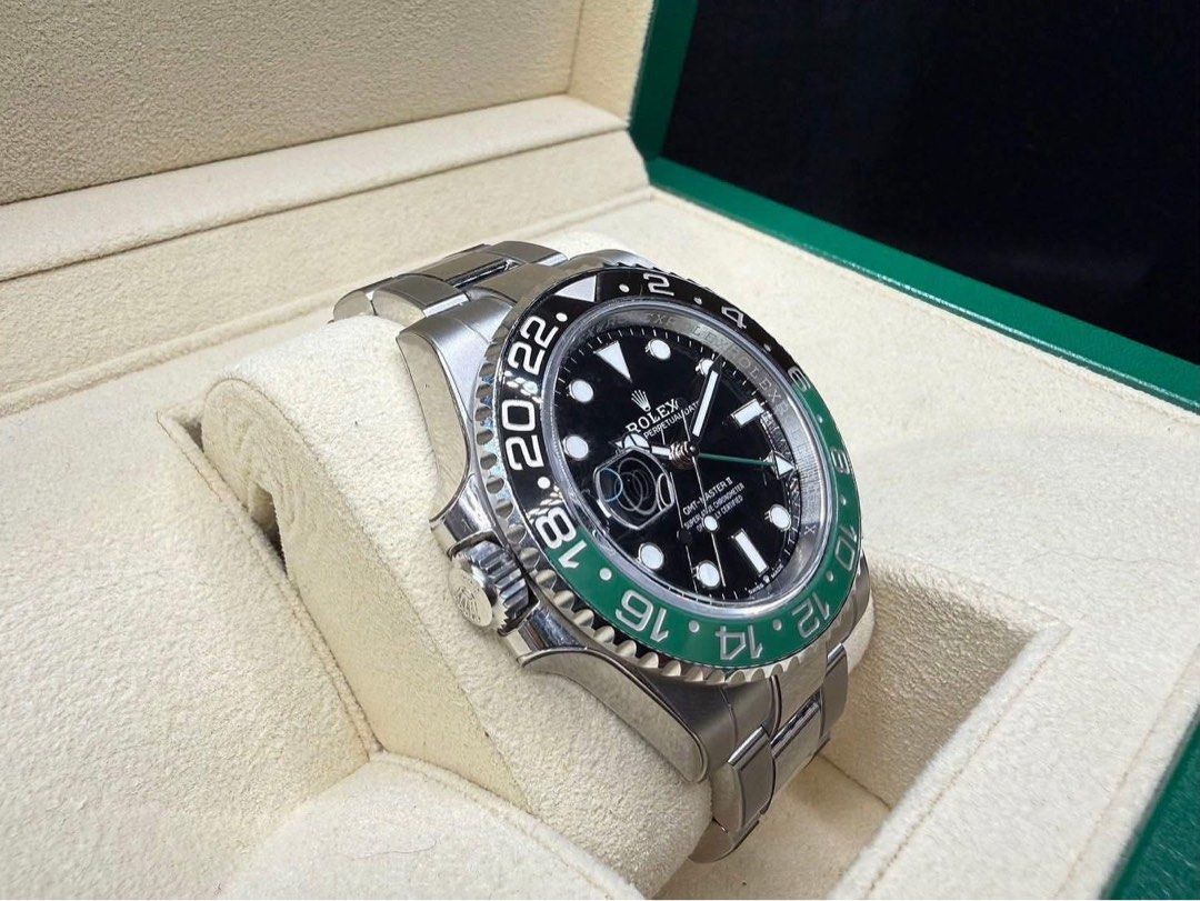 2026 Rolex GMT Master II ‘Sprite’ (Category: Luxury Watches) located in Quezon City. Submitted by justindazo (Listing ID 1466862235, Image 3). Description: Rolex GMT Master II ‘Sprite’ Reference 126720VTNR Brand New Condition: 10/10 Case Size: 40mm Movement: Calibre 3285 Complete Set - Box, Warranty Card, Manual, Tag Year - 2026 ₱1,010,000 Price is Negotiable PM for Inquiries 📩 Meet-ups can be arranged 📍 Open for Authentication 🔎 Payment Metho