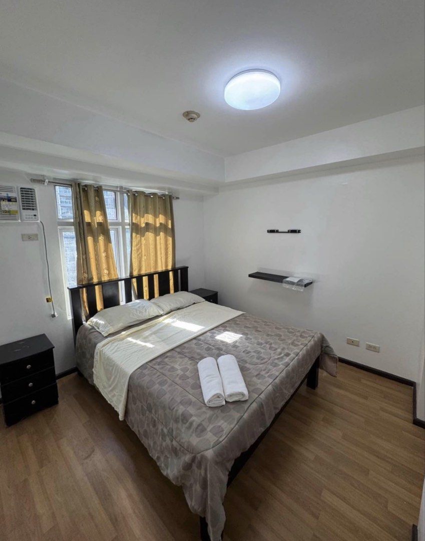 2BR Two Serendra BGC (Category: Apartments & Condos) located in Muntinlupa City. Submitted by ninapgonzales (Listing ID 1466912785, Image 3). Description: For Lease Two Serendra Encino Tower -BGC Newly Renovated 2 Floors with balcony 2 Bedroom 1 Utility Room 3 Bathroom Php 99K/month Inclusive of parking, and association dues PM /Contact 09175472828.