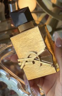 (Category: ) located in . Submitted by goddessfinds (Listing ID 1466787387, Image 1). Description: .