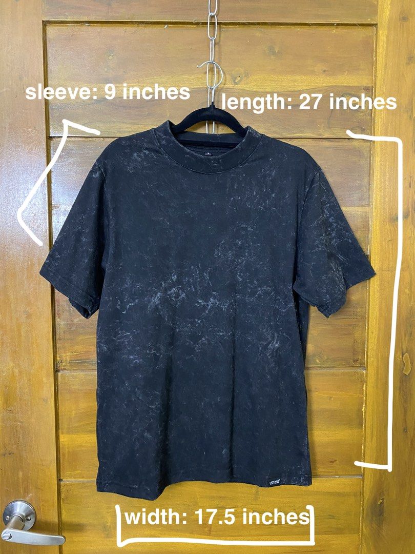₱50 + Shipping Fee. (Category: Tshirts & Polo Shirts ) located in Batangas. Submitted by declutteringvon (Listing ID 1466809071, Image 1). Description: READ all info from the photos. NO to SWAP. Slightly negotiable to sure and interested buyers..