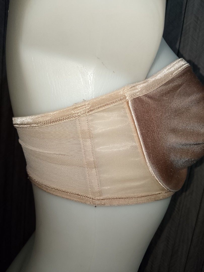 38c CURVATION BRA STRAPLESS BRA NO PADS WITH UNDERWIRE (Category: Undergarments & Loungewear) located in Manila. Submitted by truecrystal-1407 (Listing ID 1466791361, Image 3). Description: .