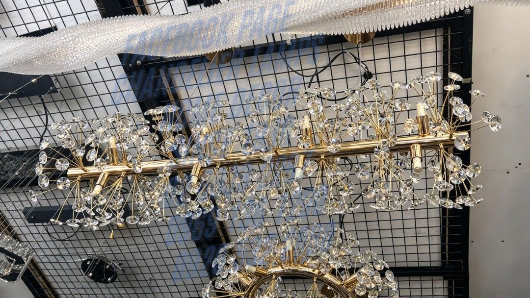 90cm hanging pure crystal lighting fixture (Category: Lighting) located in Antipolo. Submitted by homelightingtrading (Listing ID 1466969148, Image 3). Description: CASH ON DELIVERY METRO MANILA ONLY WITH DELIVERY FEE PROVINCE AREA PAYMENT FIRST POLICY WITH SHIPPING FEE. ORDER TODAY DELIVER SHIPPING TODAY.