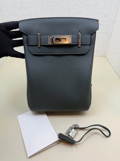 （分類：）位於 。 由 little_bee_hk 提交（商品編號 1466921698，圖片 1）。簡介： 。