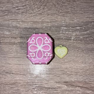 （分類：）位於 。 由 ren.ly_ 提交（商品編號 1466968464，圖片 1）。簡介： 。