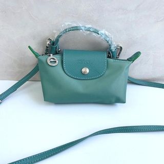 （分類：）位於 。 由 alicafadel 提交（商品編號 1466840199，圖片 1）。簡介： 。