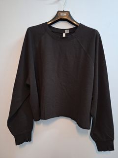 （分類：）位於 。 由 brandedsold 提交（商品編號 1466780153，圖片 1）。簡介： 。