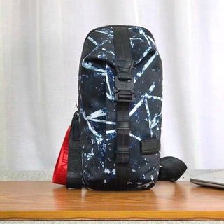 （分類：）位於 。 由 epichorse_f2c80d 提交（商品編號 1466809057，圖片 1）。簡介： 。