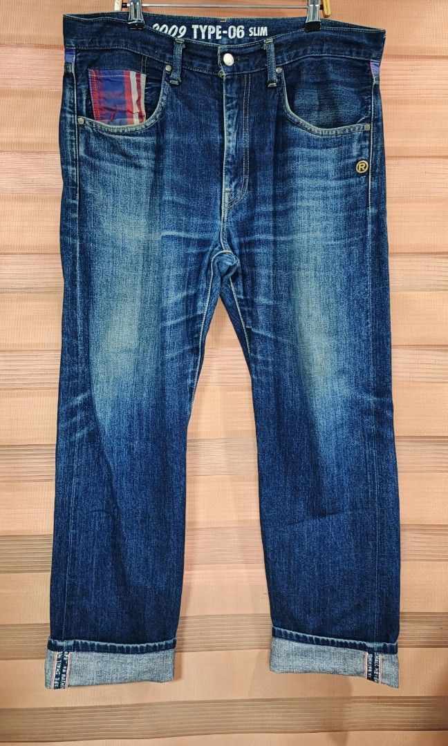 A Bathing Ape 2009 Type-06 Slim Selvedge Jeans (Category: Jeans) located in Cabuyao City. Submitted by dthrifts (Listing ID 1466841898, Image 3). Description: 34-36 W 41.5 L Authentic Loose Stitch on Patch Excellent Condition.