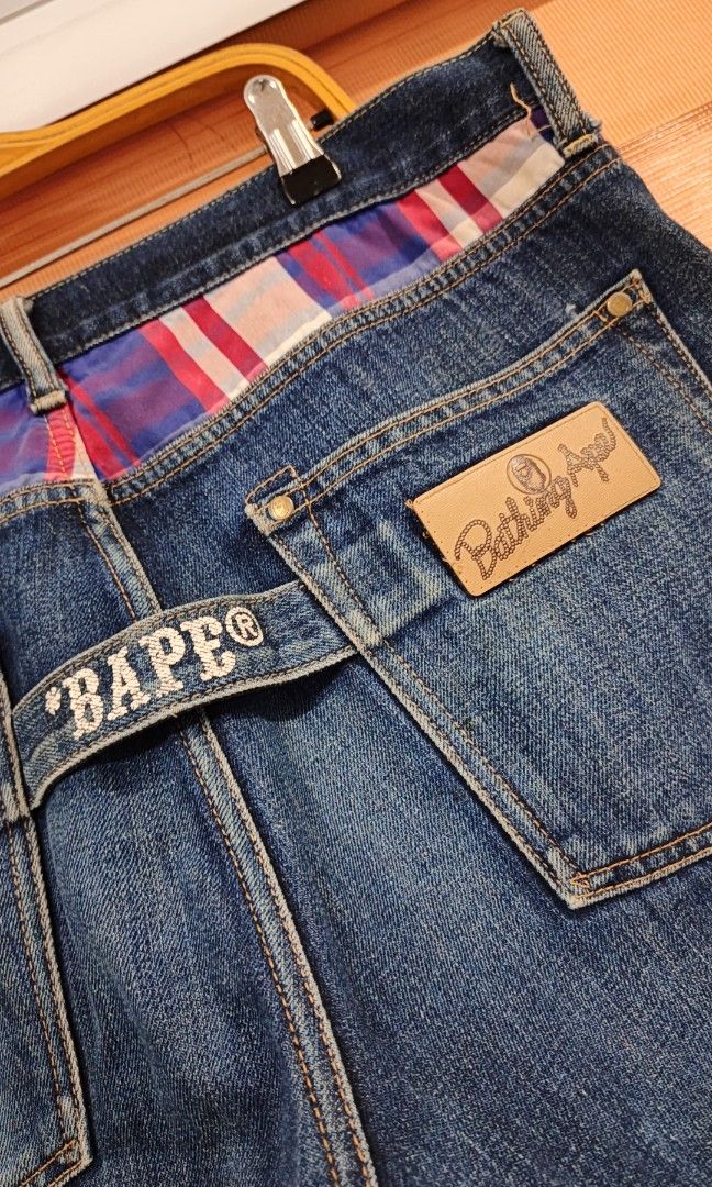 A Bathing Ape 2009 Type-06 Slim Selvedge Jeans (Category: Jeans) located in Cabuyao City. Submitted by dthrifts (Listing ID 1466841898, Image 2). Description: 34-36 W 41.5 L Authentic Loose Stitch on Patch Excellent Condition.