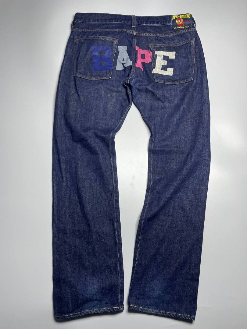 A Bathing Ape BAPE spell-out denim jeans (Category: Jeans) located in Davao. Submitted by archives_co. (Listing ID 1466920268, Image 2). Description: Good condition Sign of usage Authentic✅ Waist-36 Length-41 Thigh-12.5 Hem-8 Davao City, Mindanao📍 📥📥📥.