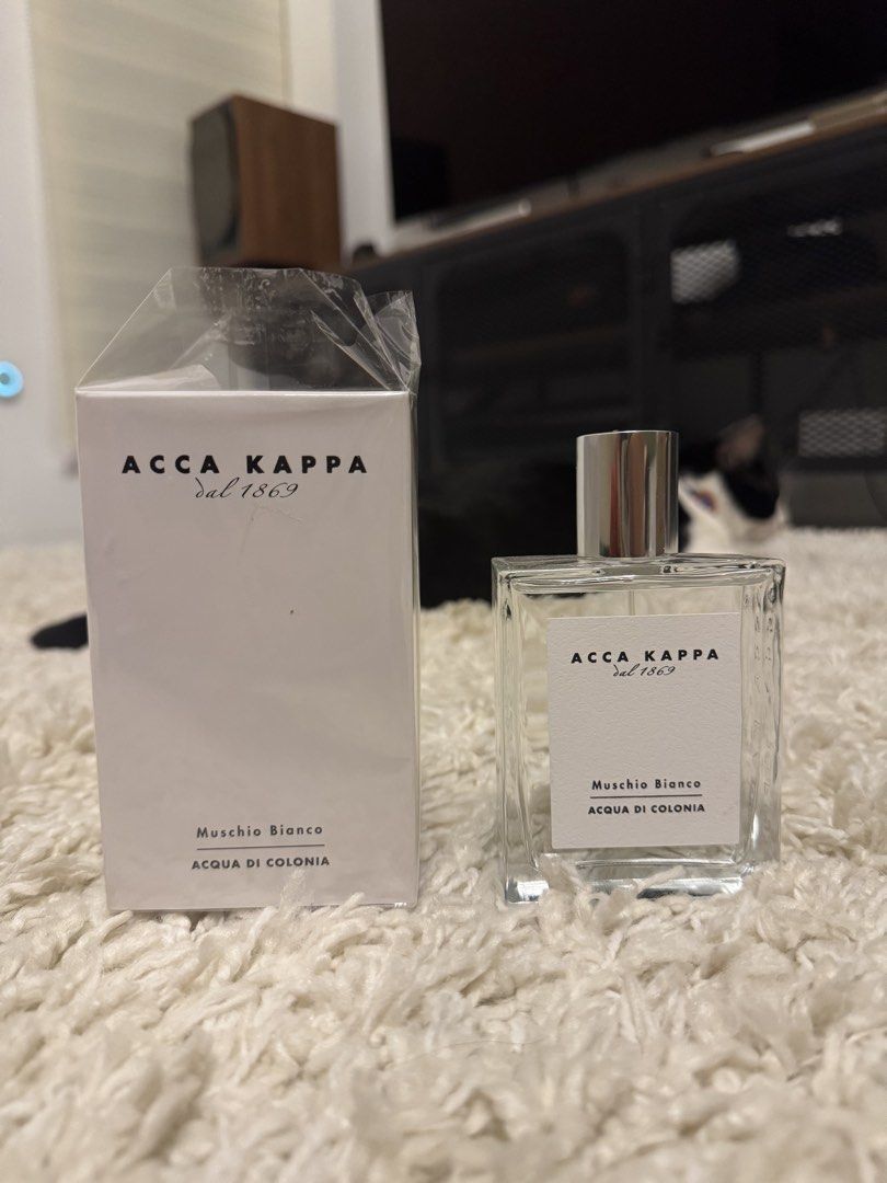 Acca Kappa Muschio Bianco 100ml (Category: Fragrance & Deodorants) located in San Nicolas. Submitted by ihascat (Listing ID 1466890426, Image 1). Description: - Acca Kappa Muschio Bianco Acqua Di Colonia 100ml - Open box. Missing 2 sprays only. - 100% Authentic.