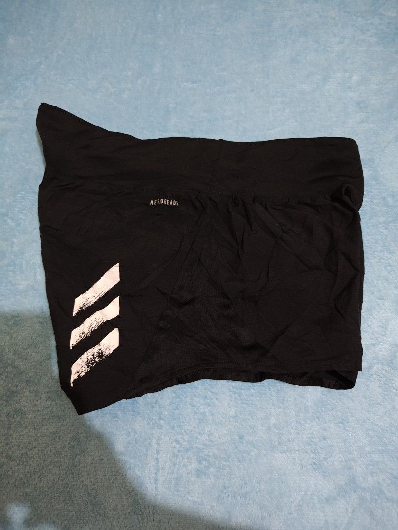 Adidas (Category: Shorts) located in Mandaue City. Submitted by prekfinds (Listing ID 1466896836, Image 3). Description: Adidas Excellentcondition 9.9/10colorate Size: Medium Dimes:29-32W x 11L No major flaws.