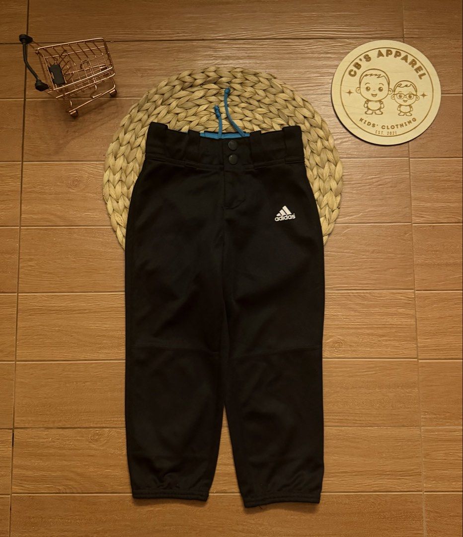 Adidas Jogger Pants for kids (Category: Babies & Kids Fashion) located in Valenzuela. Submitted by cbsapparel829 (Listing ID 1466841137, Image 1). Description: 3-4y.