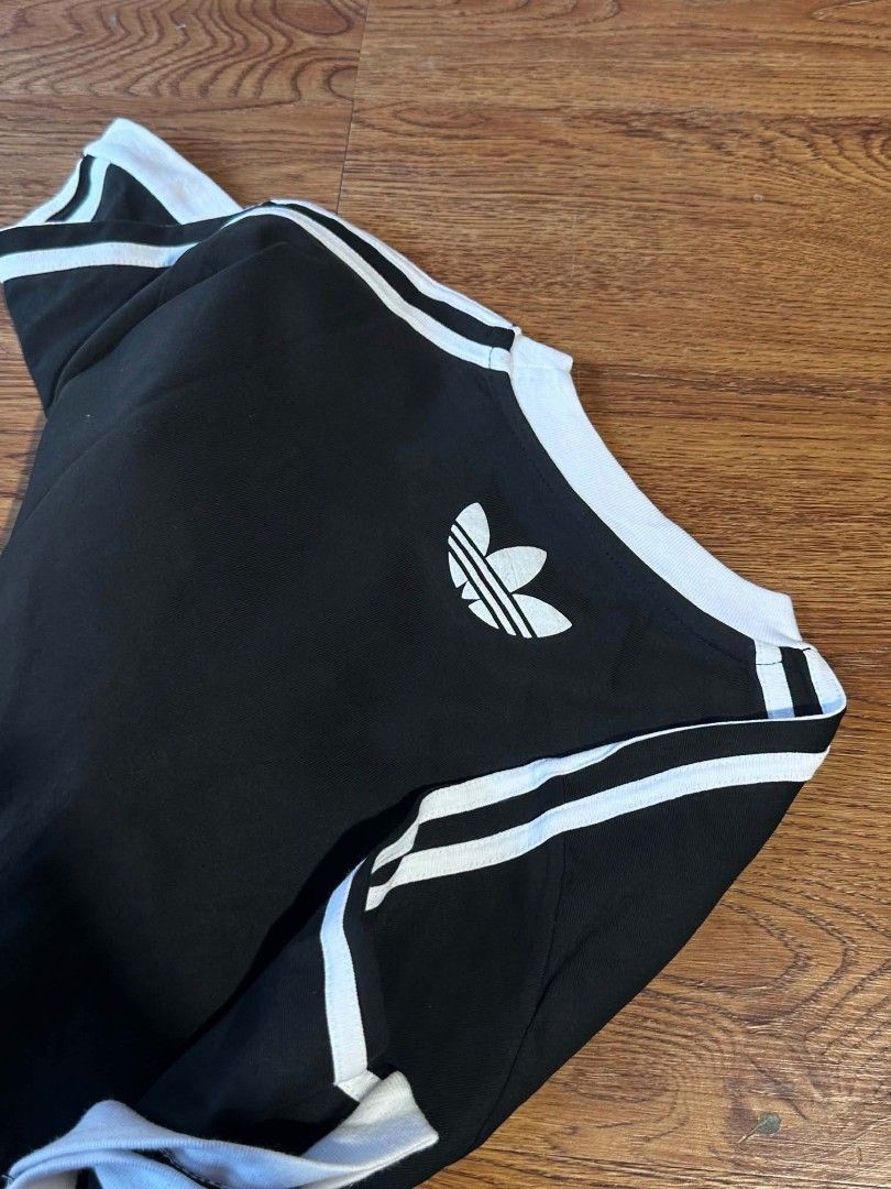 Adidas x BAPE Black White Ringer Tee (Category: Formal Shirts) located in Manila. Submitted by dopebieee80918 (Listing ID 1466891488, Image 2). Description: •Addidas X Bape Collab Shirt • Dimes 21x28 Medium • No issue • 9/10 Color Rate .