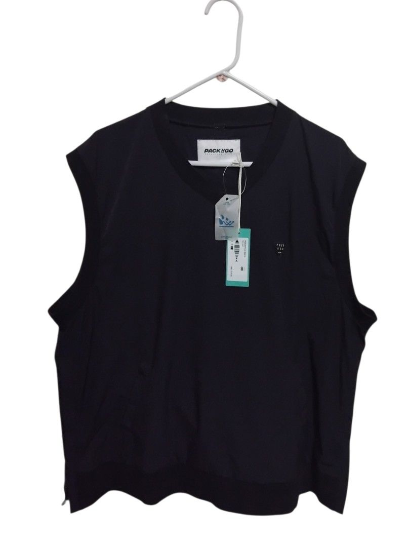 ad-lib HK Pack N Go Water Repell Nylon Tech Vest (Category: Vests) located in Pasig City. Submitted by hustlexcurate (Listing ID 1466800973, Image 1). Description: ad-lib HK Pack N Go Water Repell Nylon Utility Tech Vest Size LARGE on tag fits XL Dimensions: 25X28.