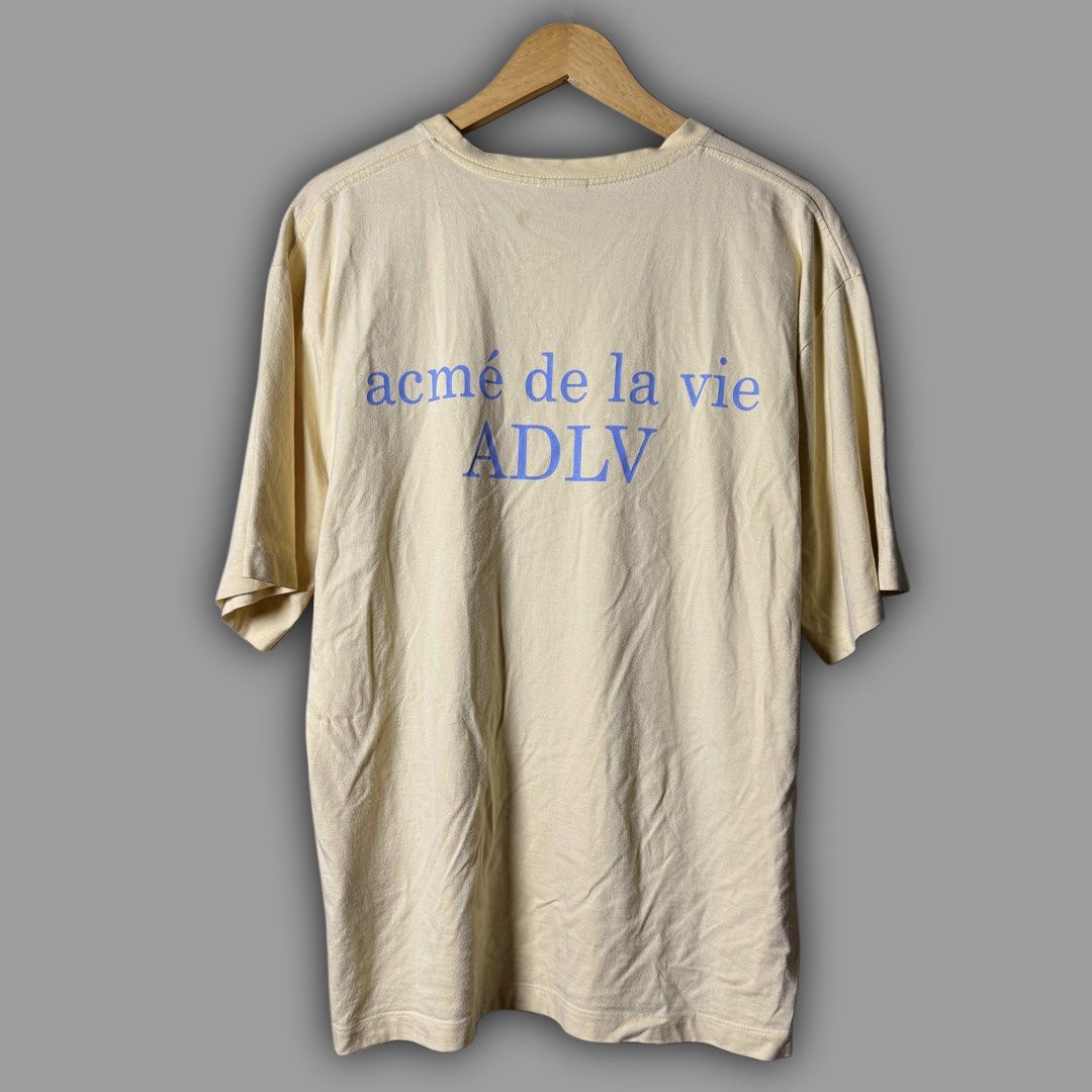 ADLV TEE (Category: Formal Shirts) located in Zamboanga. Submitted by hype_thrifts (Listing ID 1466868610, Image 2). Description: ADLV - Large Width: 21 Length: 28 Verygood Condition Need wash - 249+SF.