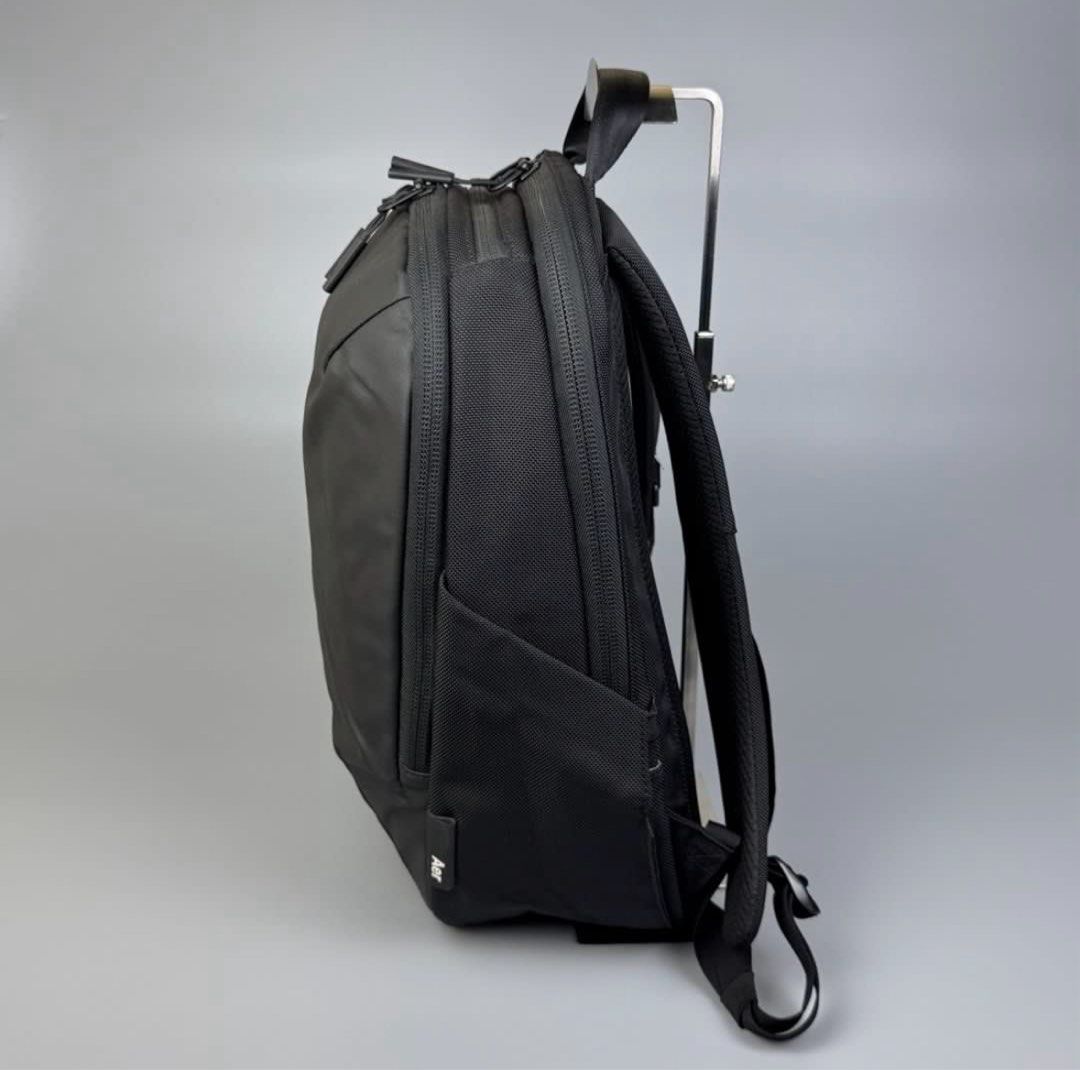 AER Day Pack 2 (Category: Backpacks) located in Manila. Submitted by okiesnomlasliad (Listing ID 1466832596, Image 2). Description: .