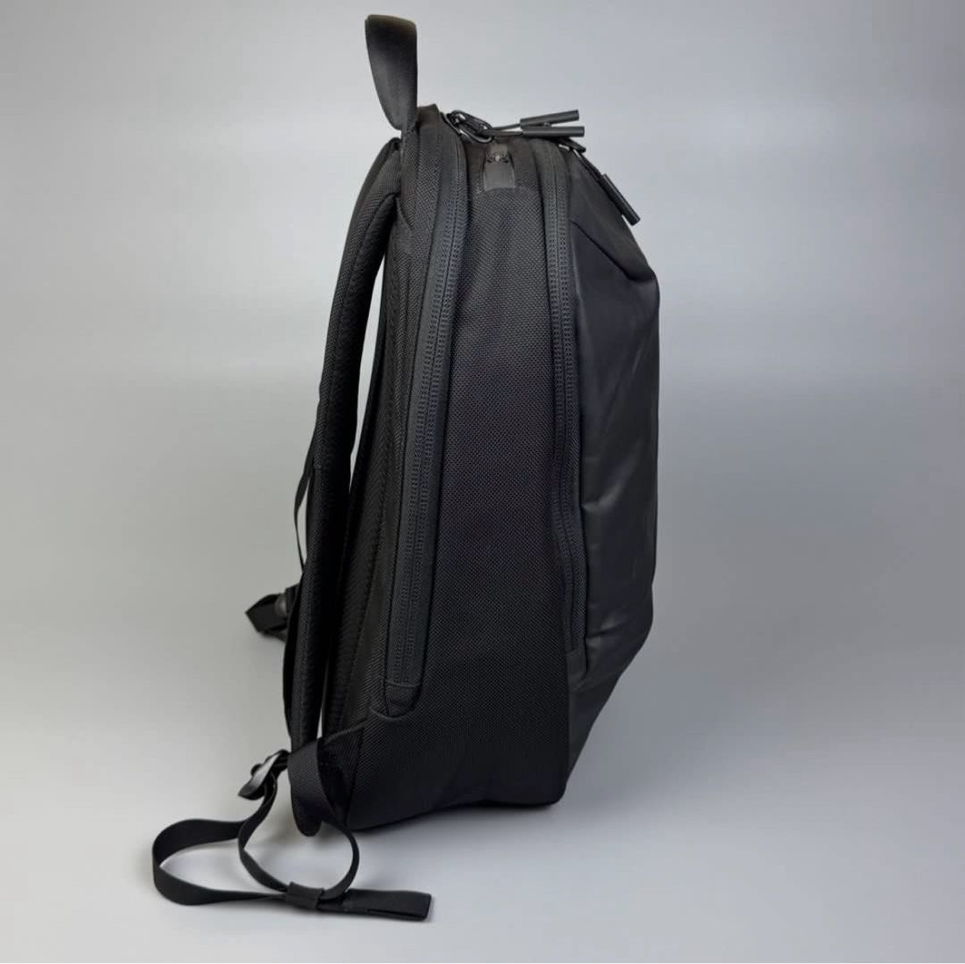 AER Day Pack 2 (Category: Backpacks) located in Manila. Submitted by okiesnomlasliad (Listing ID 1466832596, Image 3). Description: .
