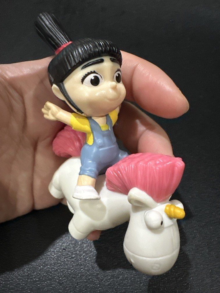 Agnes’ Rockin’ Unicorn toy (mcdo 2017) (Category: Kids Toys) located in Manila. Submitted by krystalchewey_ (Listing ID 1466839556, Image 3). Description: Used Actual Photo Posted 150php Collectible from the 2017 McDonald’s Happy Meal.