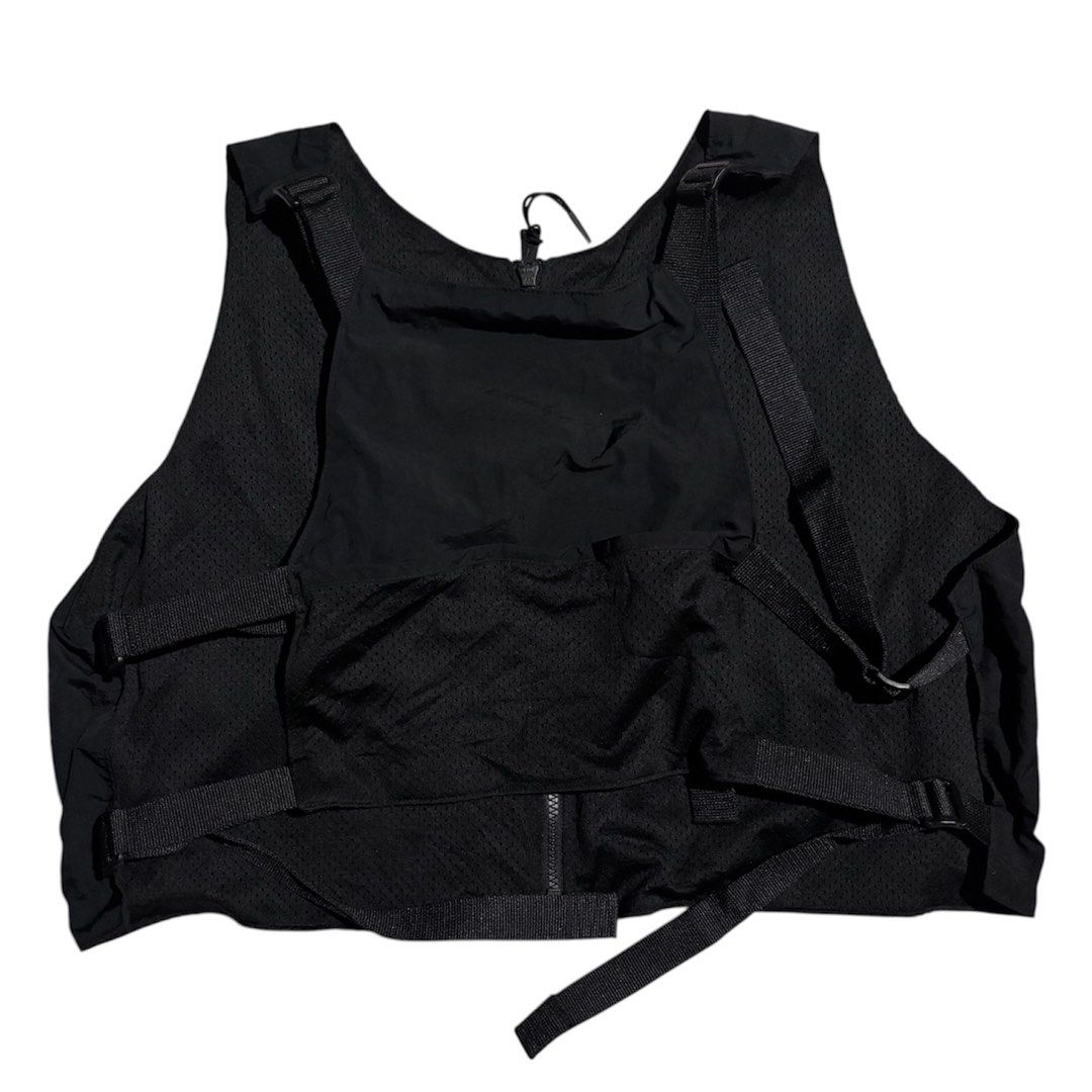 Air Jordan 23 Engineered Utility Vest (Category: Vests) located in General Santos City (Dadiangas). Submitted by earl_chives (Listing ID 1466932914, Image 3). Description: Size XXL on tag Fits Large to XL Excellent condition No major flaws Good as new RARE PIECE Original price is almost 12k Selling low Gen. Santos City location 2,995 only HMU.