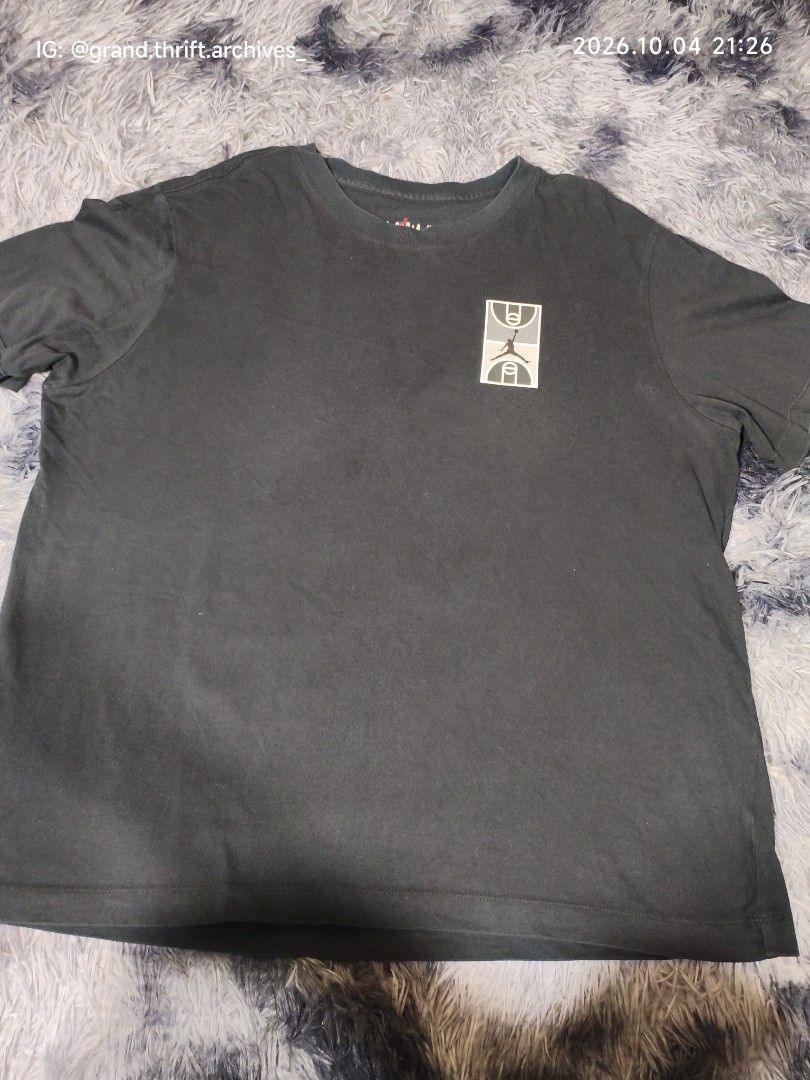 Air Jordan "Back Stadium" (Category: Activewear) located in Caloocan City. Submitted by gta_sanandres (Listing ID 1466918593, Image 1). Description: Air Jordan "Back Stadium" Basketball Court Jumpman Tee Size: XL Dimes: W:24" x L:26.5".