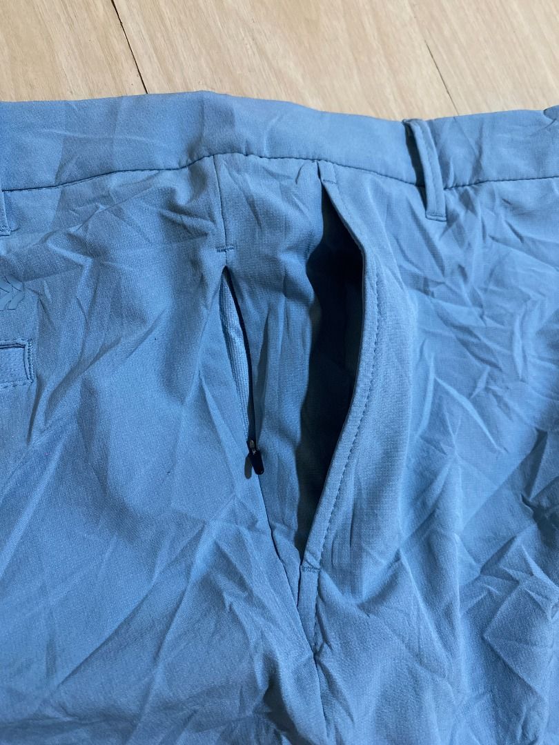 All In Motion Above Knee Stretch Performance Golf Shorts (Category: Shorts) located in Cadiz. Submitted by thespotcdz (Listing ID 1466810398, Image 2). Description: Size 40 on tag Length 17.5" Good as new.