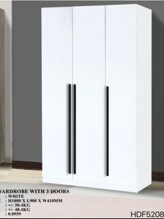 (Category: ) located in . Submitted by quefurnituretrading (Listing ID 1466892063, Image 1). Description: .