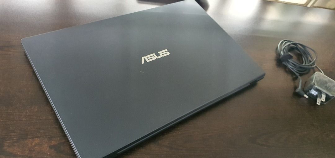 Almost New ASUS Vivobook Laptop Computer PC Gaming Work School (Category: Laptops & Notebooks) located in Antipolo. Submitted by bestdealsph999 (Listing ID 1466878056, Image 1). Description: Call or text at 0/9/4/2/5/4/5/7/8/6/8 For sale only - No Swap ASUS Vivobook L510MA WB04 Brand new price now: 19,000 pesos My price: 7,500 pesos only Excellent working condition, used for 1 month only RFS - no longer used and needs cash Quick Specs: Intel Cele