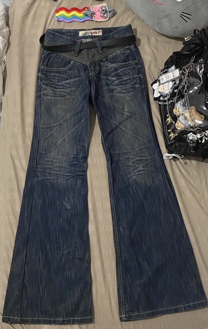 Vintage Y2k Alt Bootcut Jeans (Category: Jeans) located in Valenzuela. Submitted by cosmicfear (Listing ID 1466955663, Image 2). Description: Size 25 (XS) Perfect fit for the legs, baggy length just right. Looks awesome when paired with plat shoes! Good for Alt clothing and customization!.