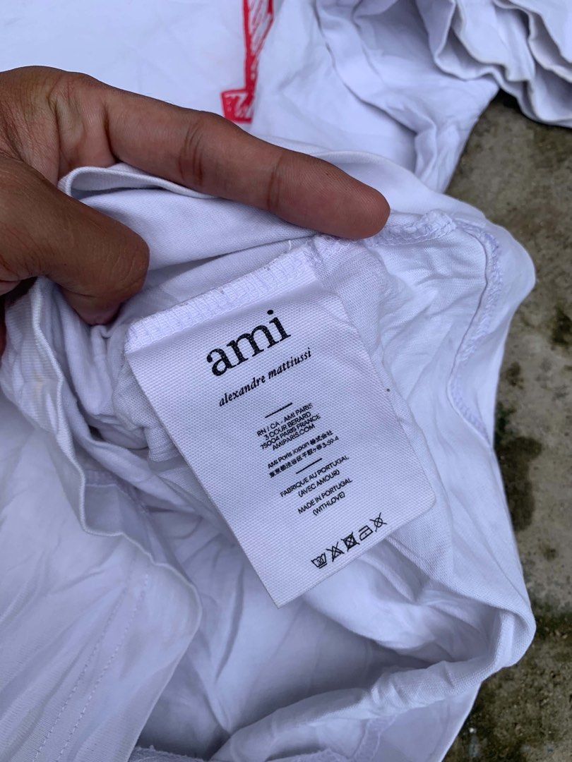 AMI PARIS (Category: Tshirts & Polo Shirts ) located in Digos. Submitted by thriftnigoy (Listing ID 1466872458, Image 3). Description: AMI X KEVIN LYONS Medium 20/26 Box type Excellent to new condition No issue .